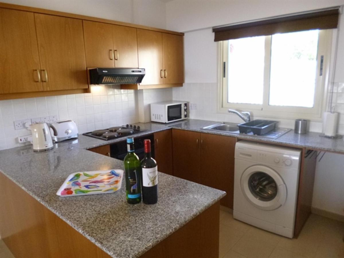 First Floor 2 Bedroom Apartment, Large Balcony, Amazing Sea Views, Communal Pool Pegeia Exteriér fotografie