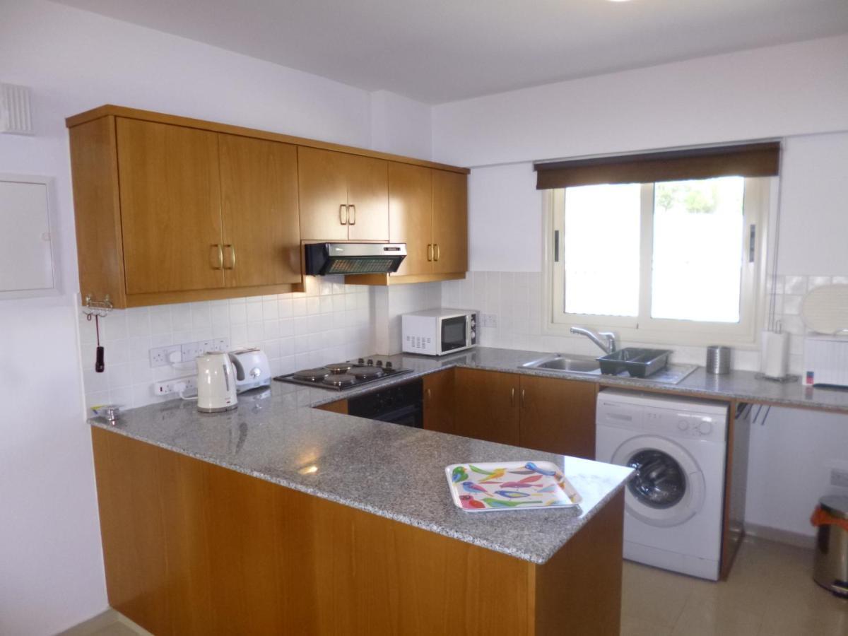 First Floor 2 Bedroom Apartment, Large Balcony, Amazing Sea Views, Communal Pool Pegeia Exteriér fotografie